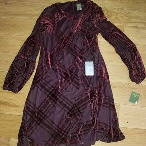 Purple flowing dress Size 12 , long sleeve